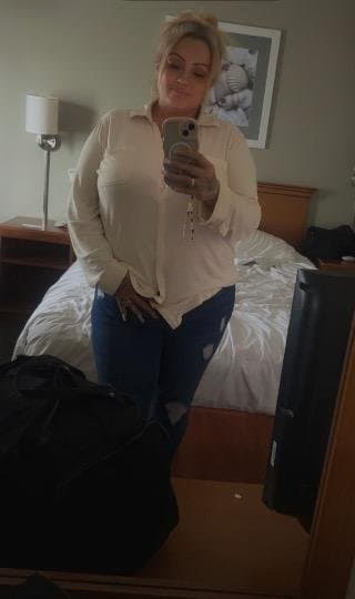 MUST WATCH CRAZY yelling orgasm mature mom 100% REAL MILF. Madura gritona nalgona casero