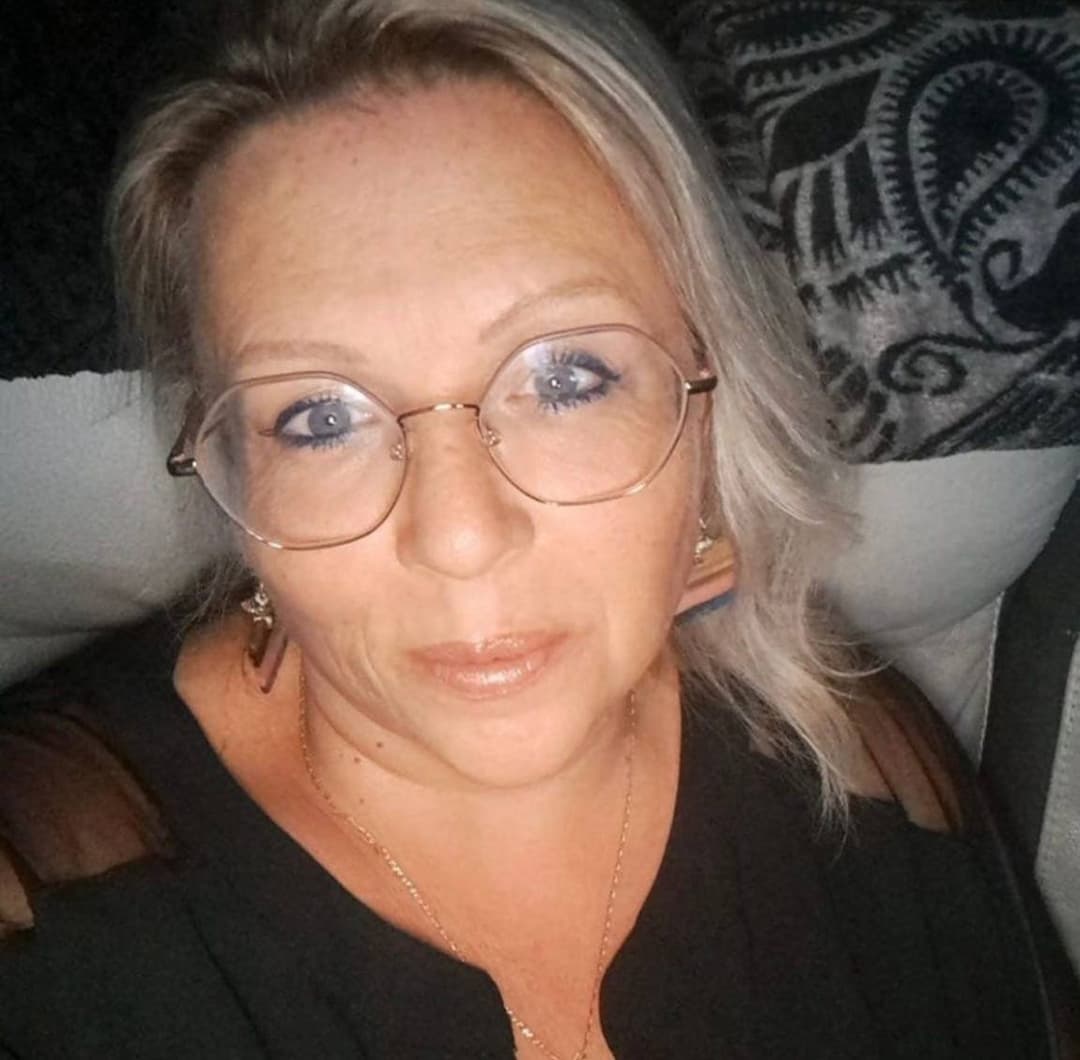 Corinne, a 52yo milf from France