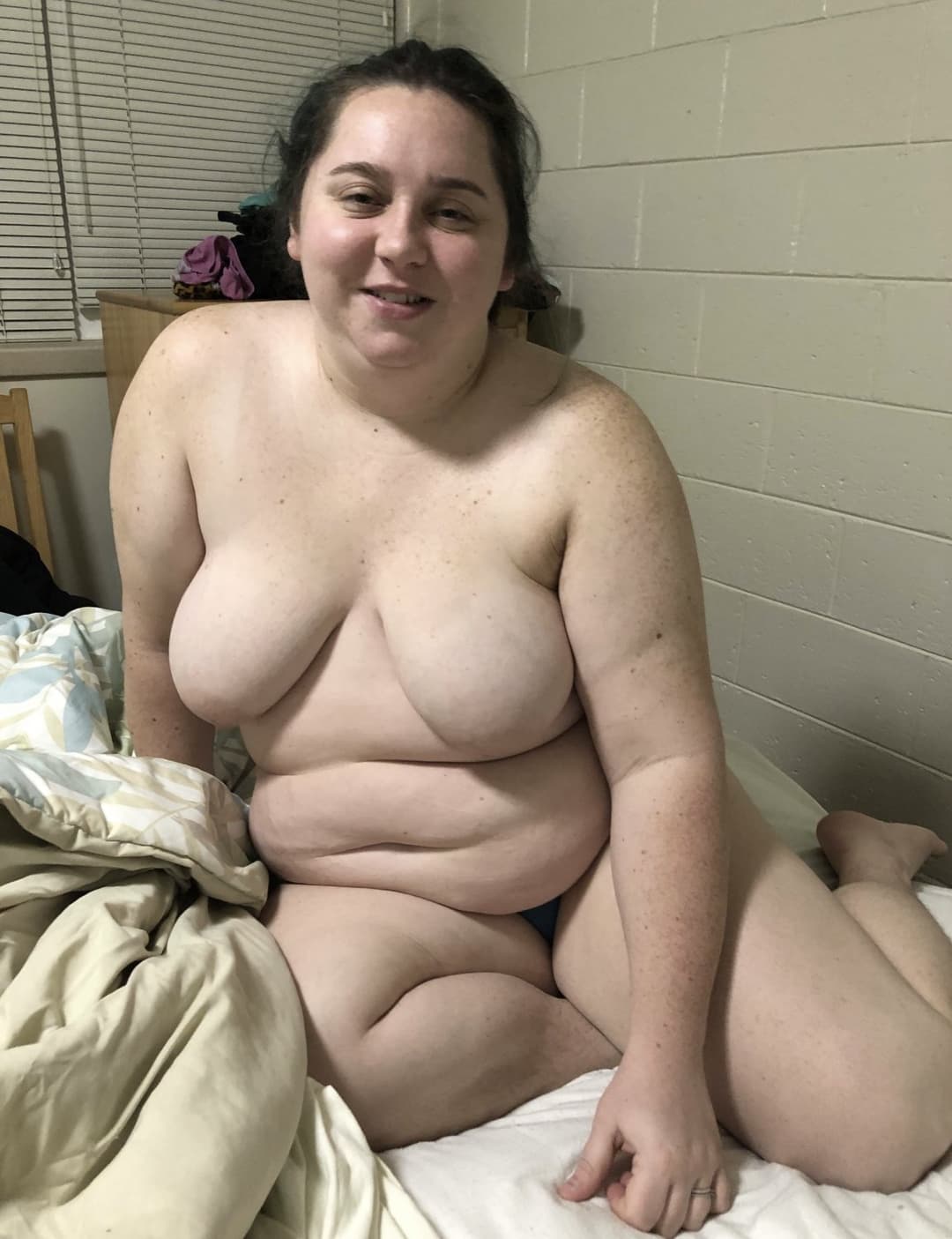 Amateur in USA (010): Tracey H from New Mexico