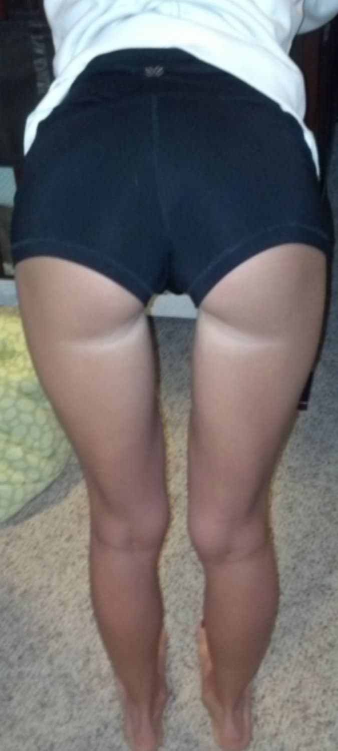 Petite Skinny Brunette Milf Wife