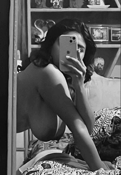 DESI NAUGHTY BUSTY BANGLA GF SELFSHOT TEASING