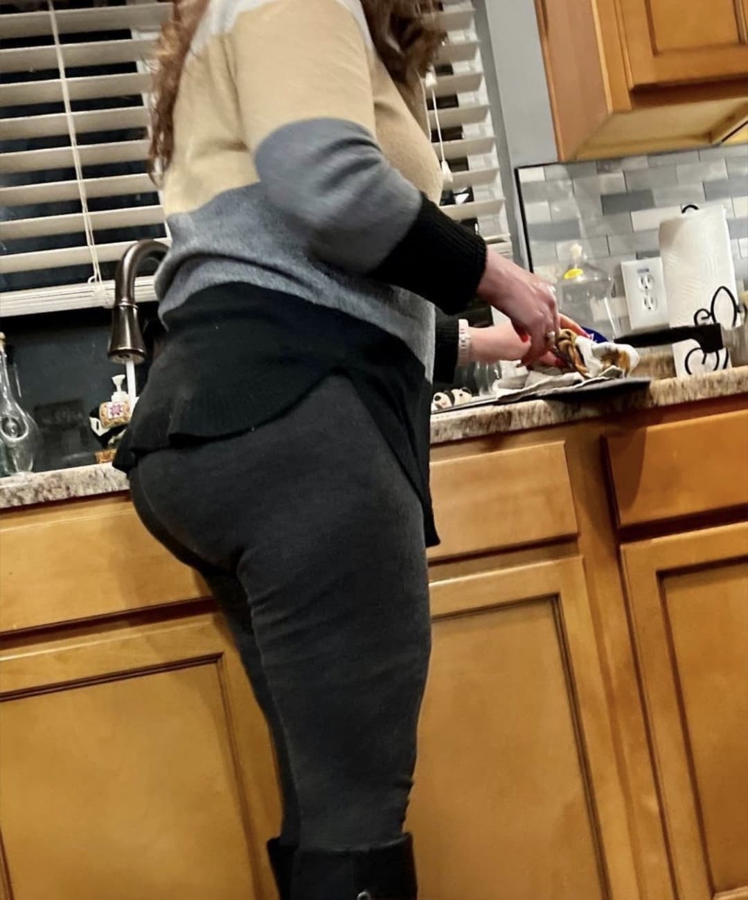 Mom bend over 3 voyeur comment to see her nude bathing
