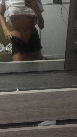 Bruna Gabriela Costa de Blumenau putinha safada vazada