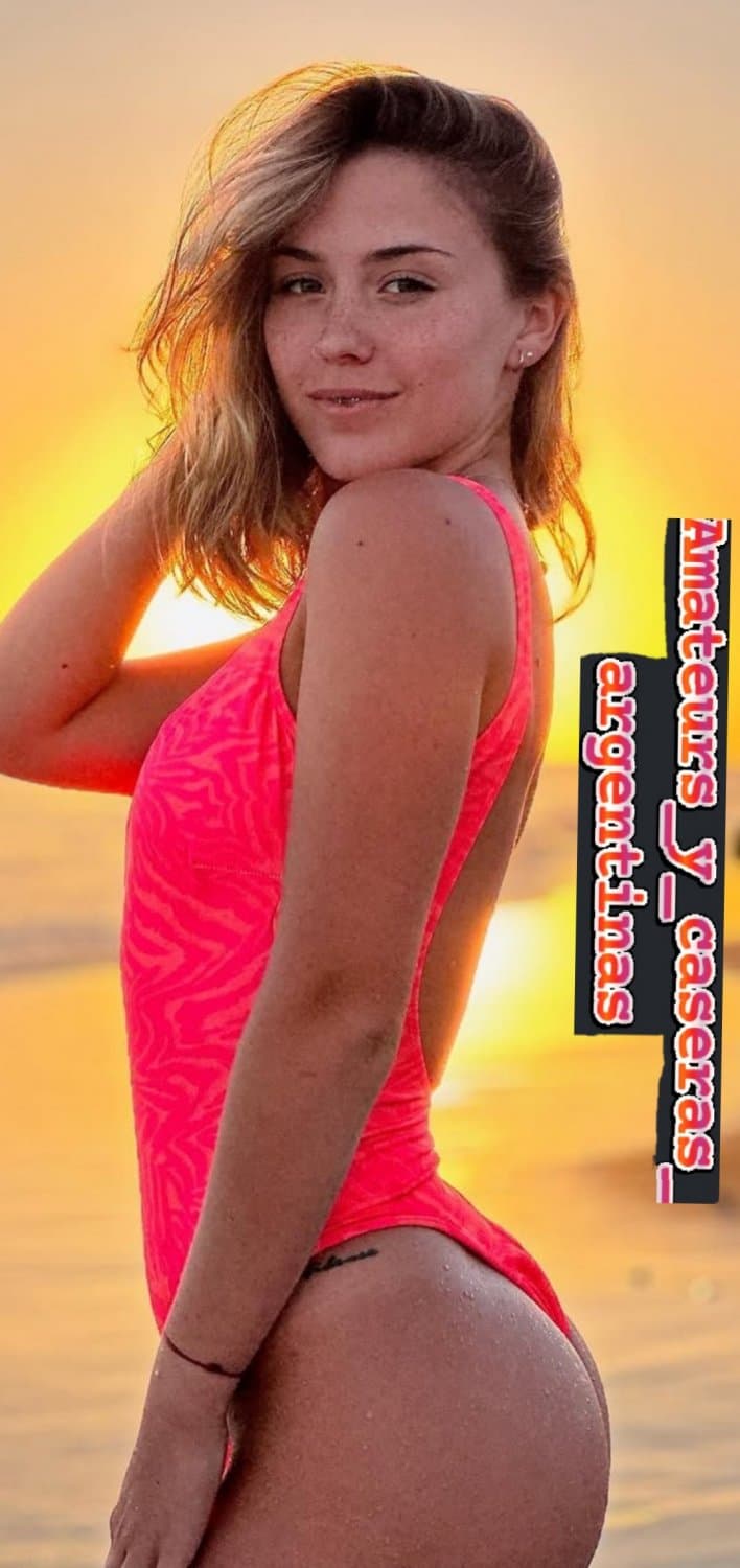 Megapost a pedido de muchos soldados. Una pendeja que se va soltando. V4LEN B0r3lli. Cap 3