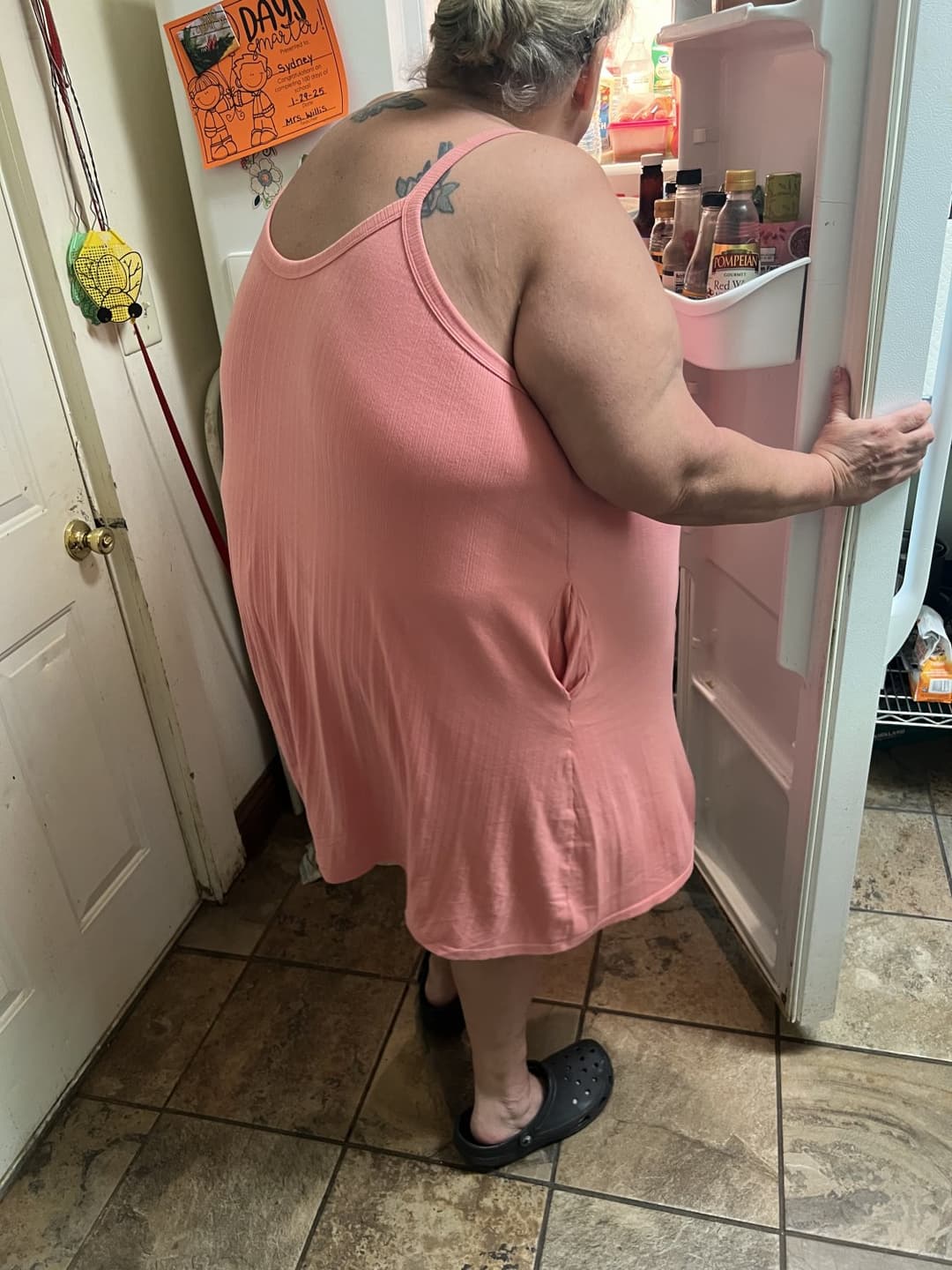 Real ssbbw mom candid too fat to stand and cook but fat enough to fuck