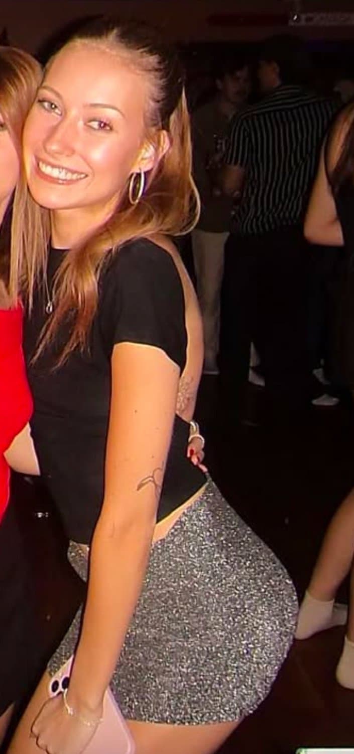 Just in case any BBCs missed pumping their cocks to my snowbunny cousin.