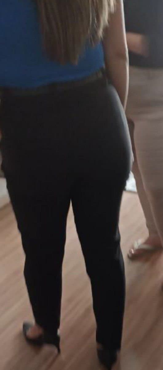 Candids Brazilian hot and elegant, this luxury milf was a sight for sore eyes