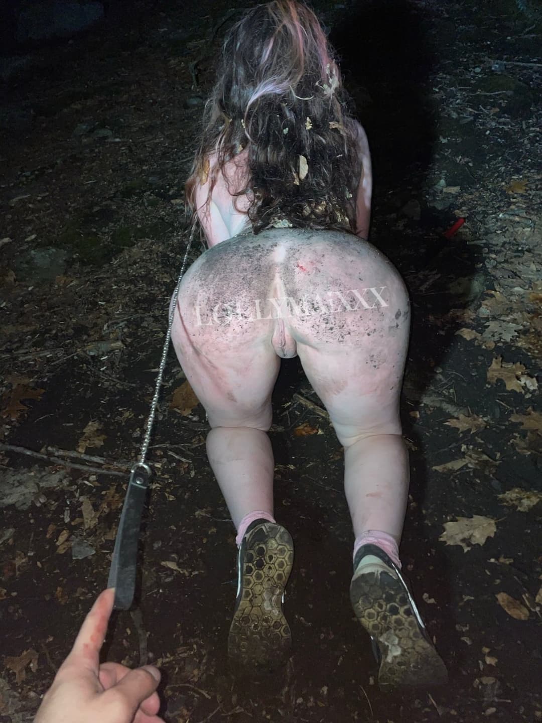 Click to view full size Lola mai in her place