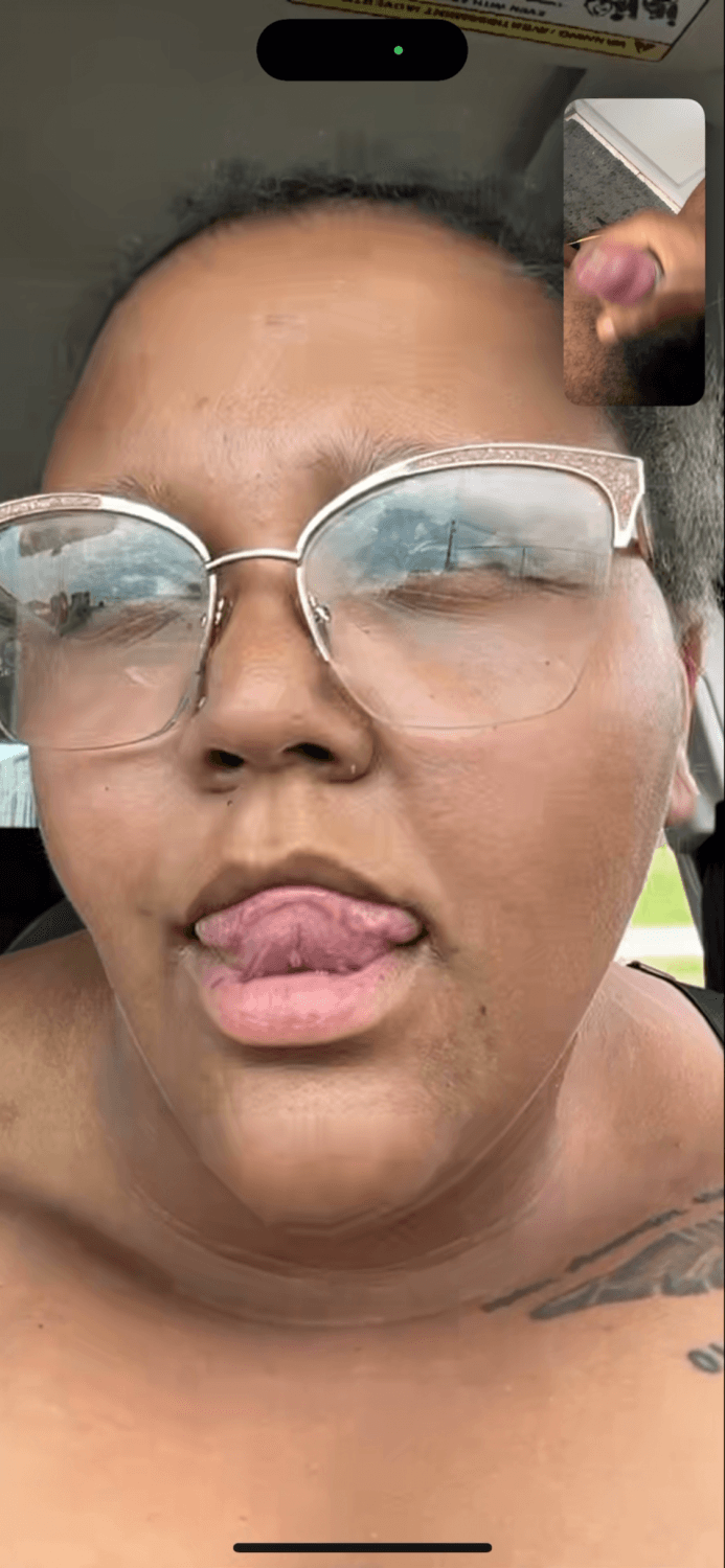 Single mom helps me nut (re uploaded)