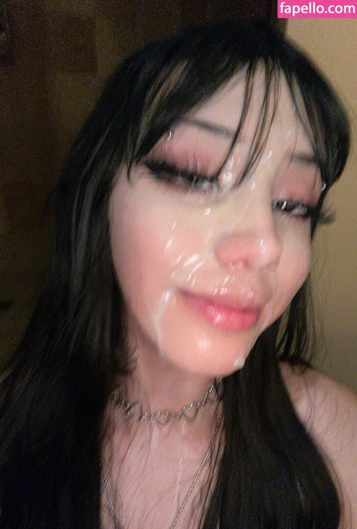 Click to view full size teen trannys comp