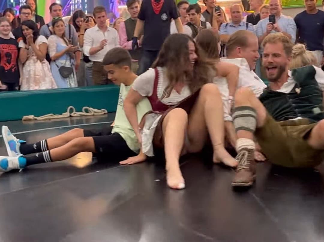 Click to view full size Devils Wheel Upskirts Pt. 2