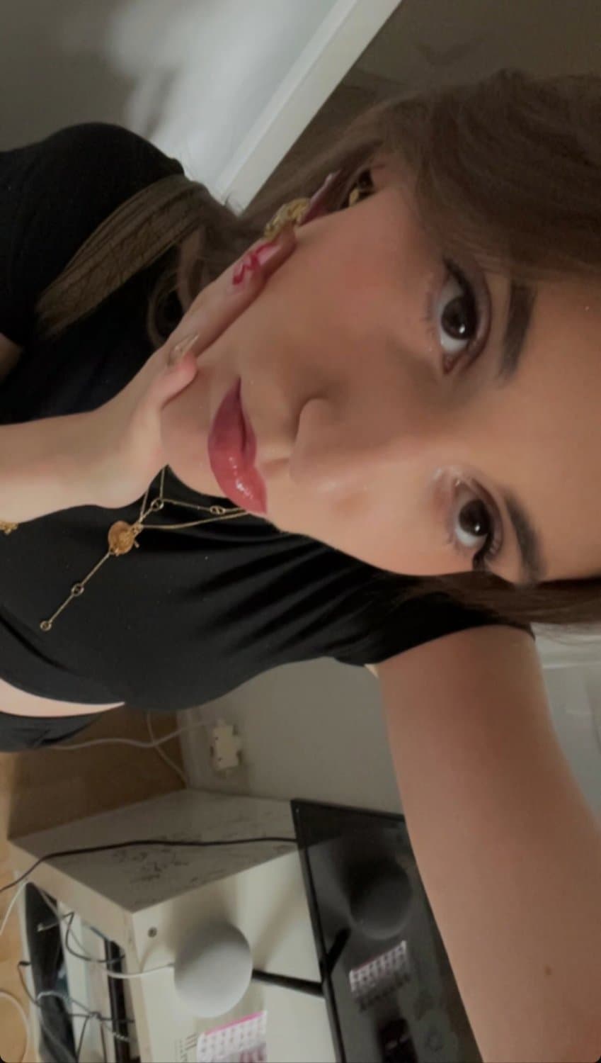 My roomate with perfect butt