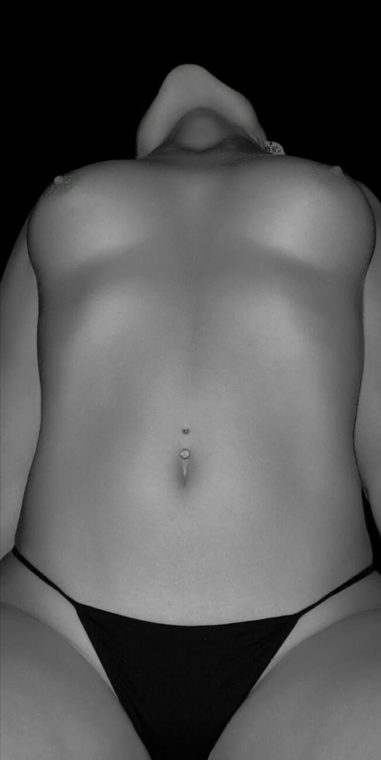 Black & White erotic Art