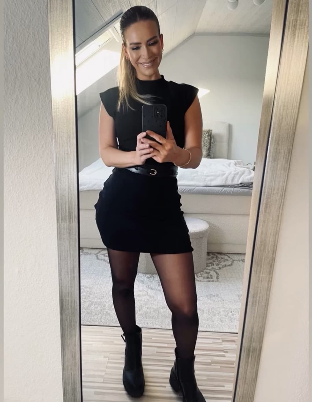 German slut Vanni [look at the tags] | Deutsche Ficksau