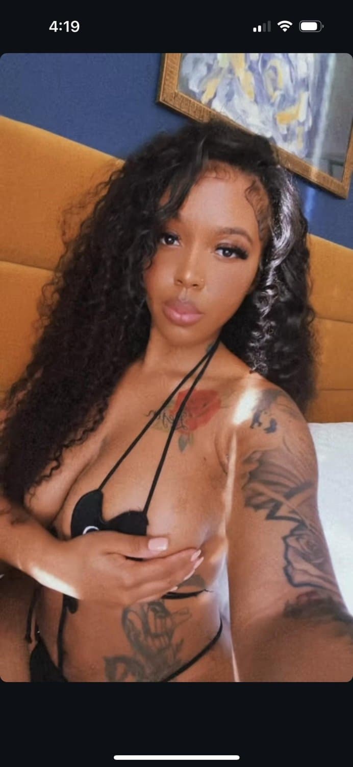 EMZI GOT DAT SHYT BACK DERE