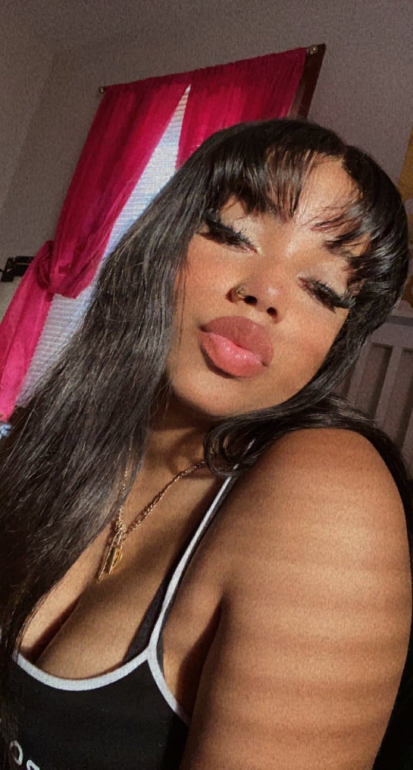 Click to view full size Brittany 26 nc. 20 plus likes I’m dropping her nudes