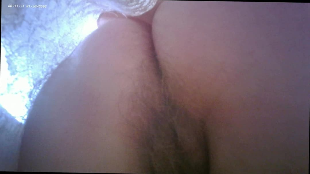 Mature Helen once more pantyless upskirt-Fake blonde