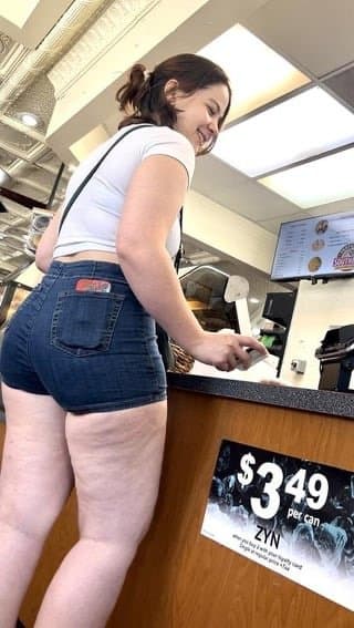 Tight jeans shorts