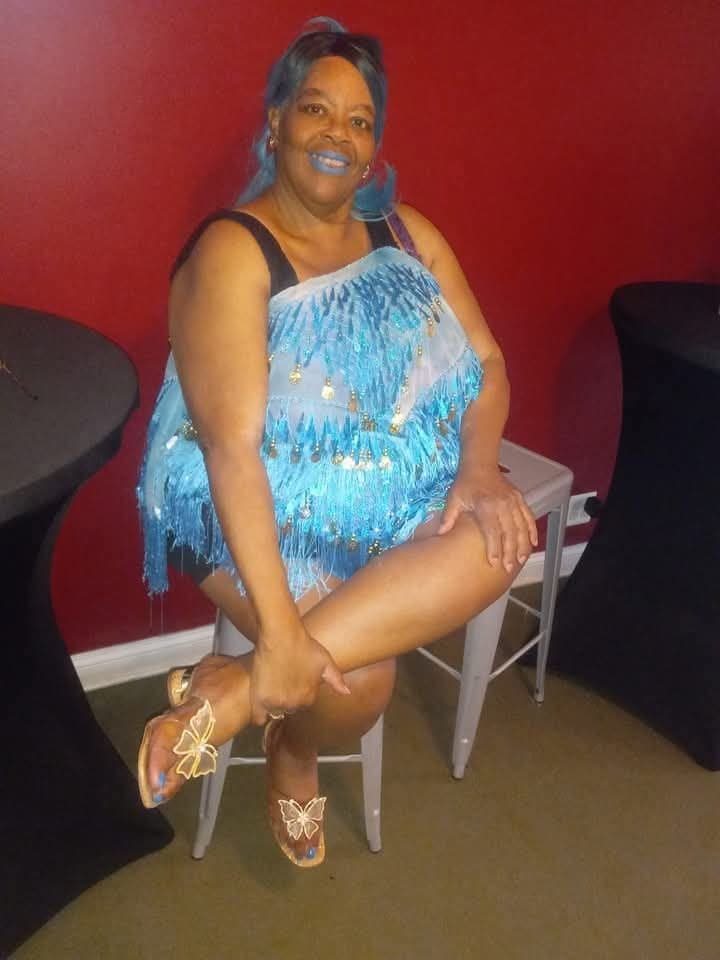 Something About Big Saggy Titty Grannies That Drive Me Crazy. & She Got Em I Would Not Pull Out 79