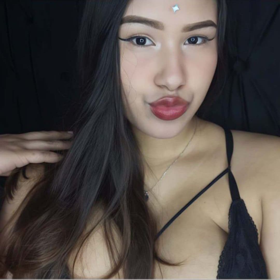 21 years chile old video call
