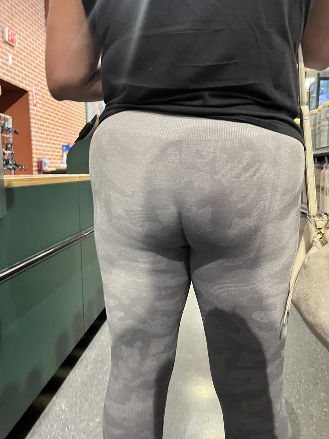 College Teen Shopping Store