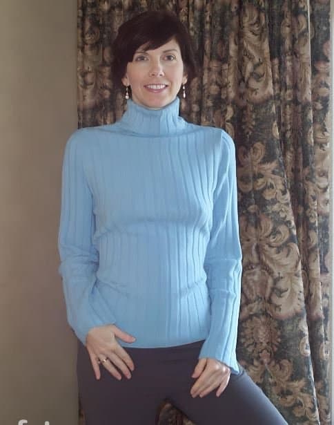 Submissive Soccer Mom Enjoying Gloryhole cum load #8