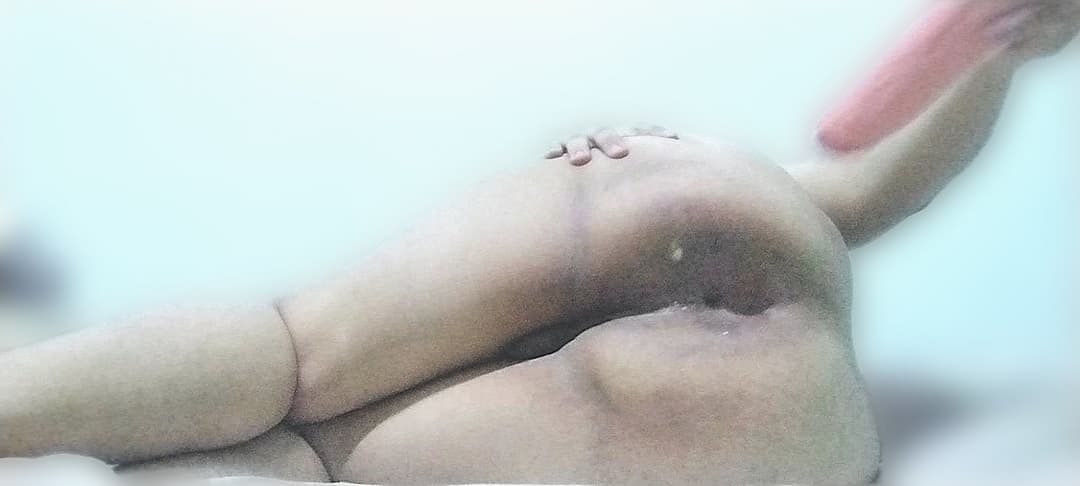 putito argentino con el orto abierto quiere verga dotada