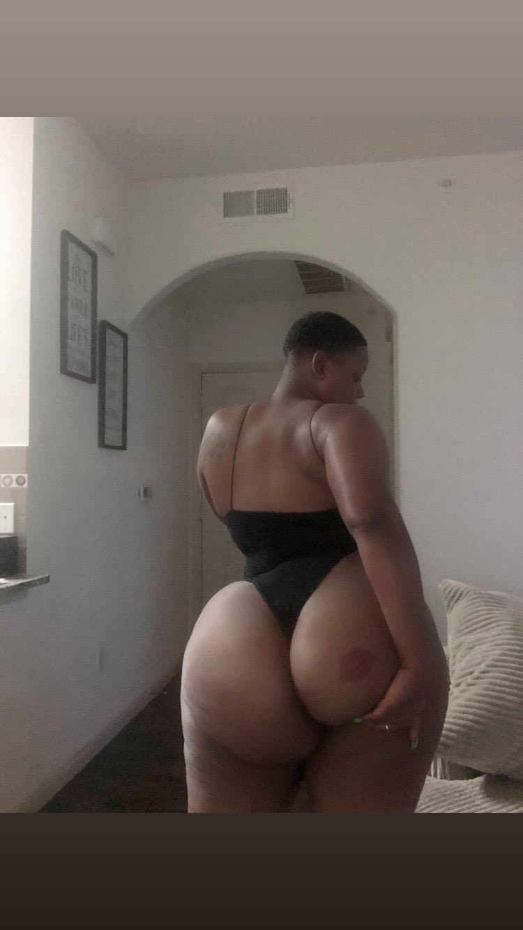 Chunky black bitch with a monster booty