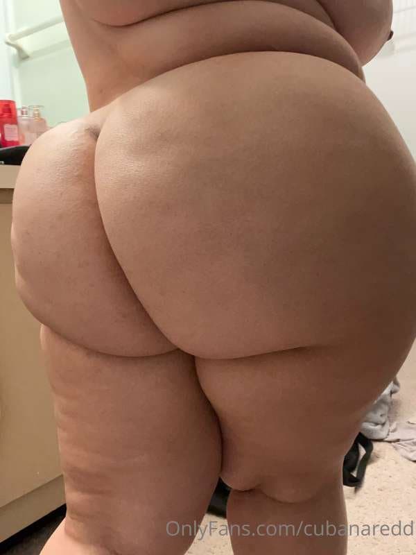 Th1ck B1g Cub@N bo0tY.. ..CUBan@ R3dd !!