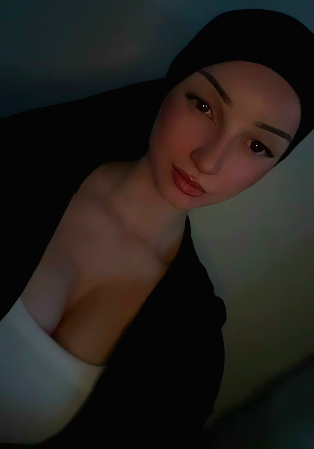 Pretty, naughty Arab slut with a hijab likes to show off her big hot slut cleavage on tiktok