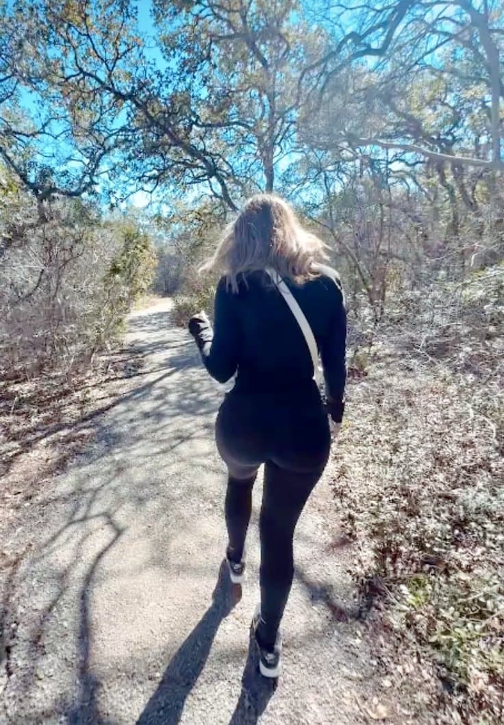 Click to view full size Texas hotwife Robyn fields