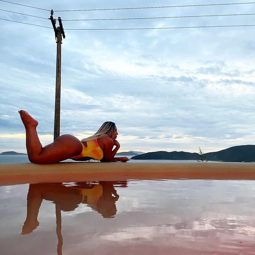 Click to view full size Aylla Gattina Trans Sexy Gostosa Cavala