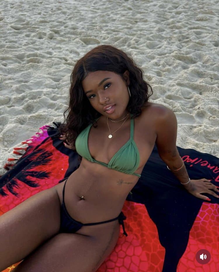 Liv e Giovanna Máximo ?