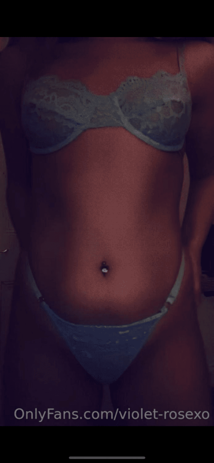 Click to view full size Petite British Barely Legal Teen