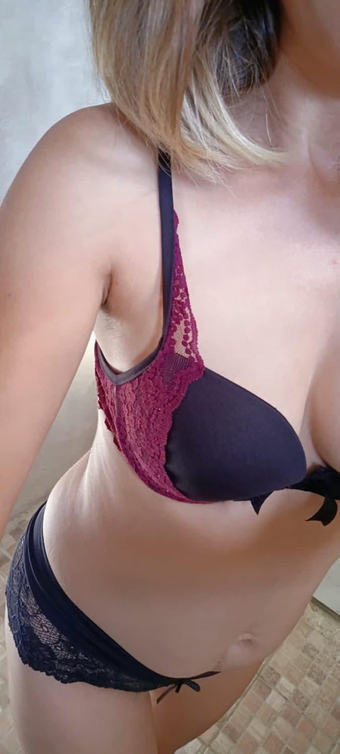 Mexican Mature Roxana