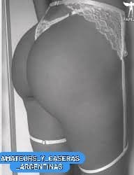 Bien, nada. Los dejo con la rosarina esta y tremendo ojete. S0f1 m4nin0. Esta herniada la hdp!!!3