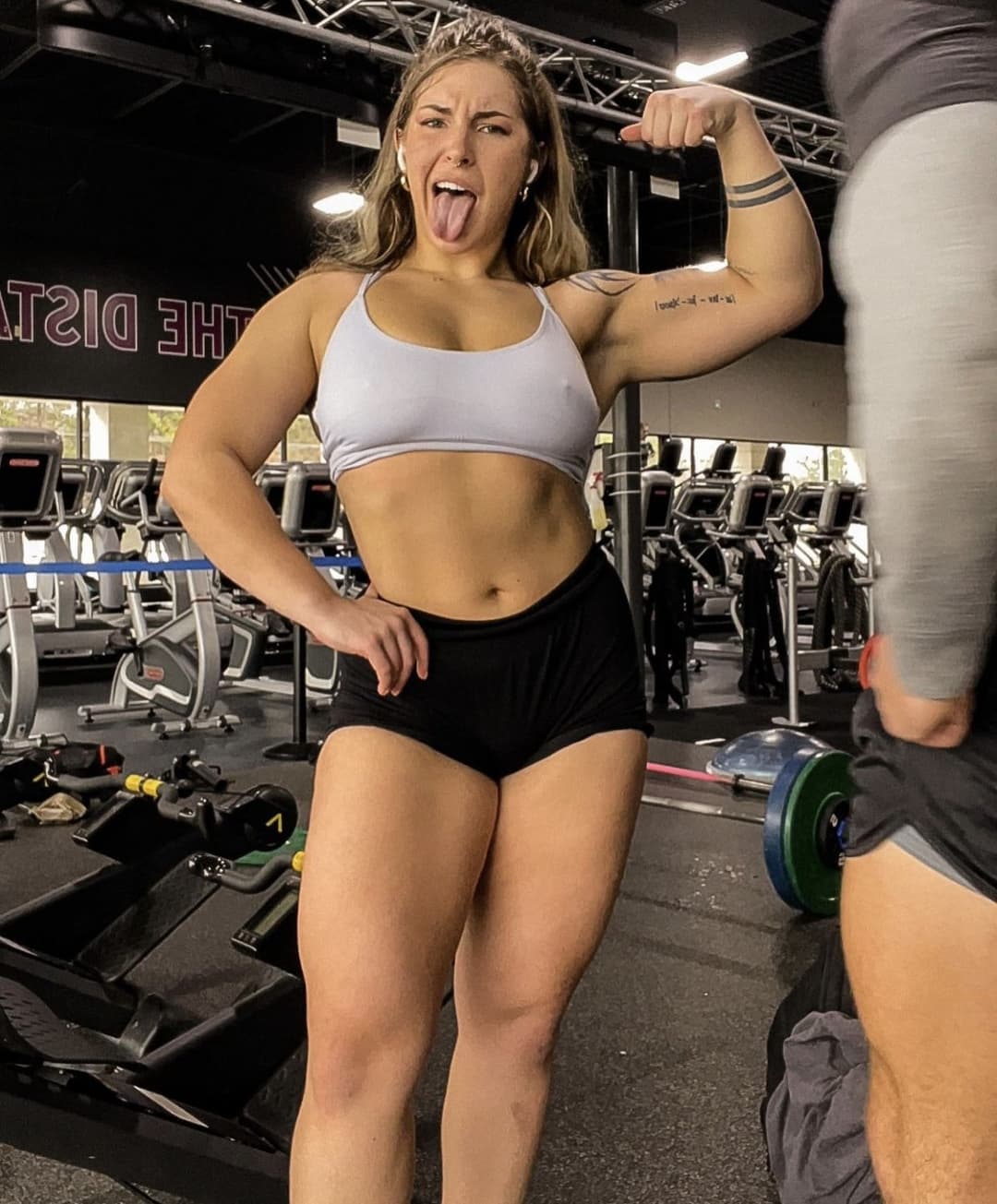 Sexy muscle mommy Emily Joel Instagram fitness influencer- crush my balls pls
