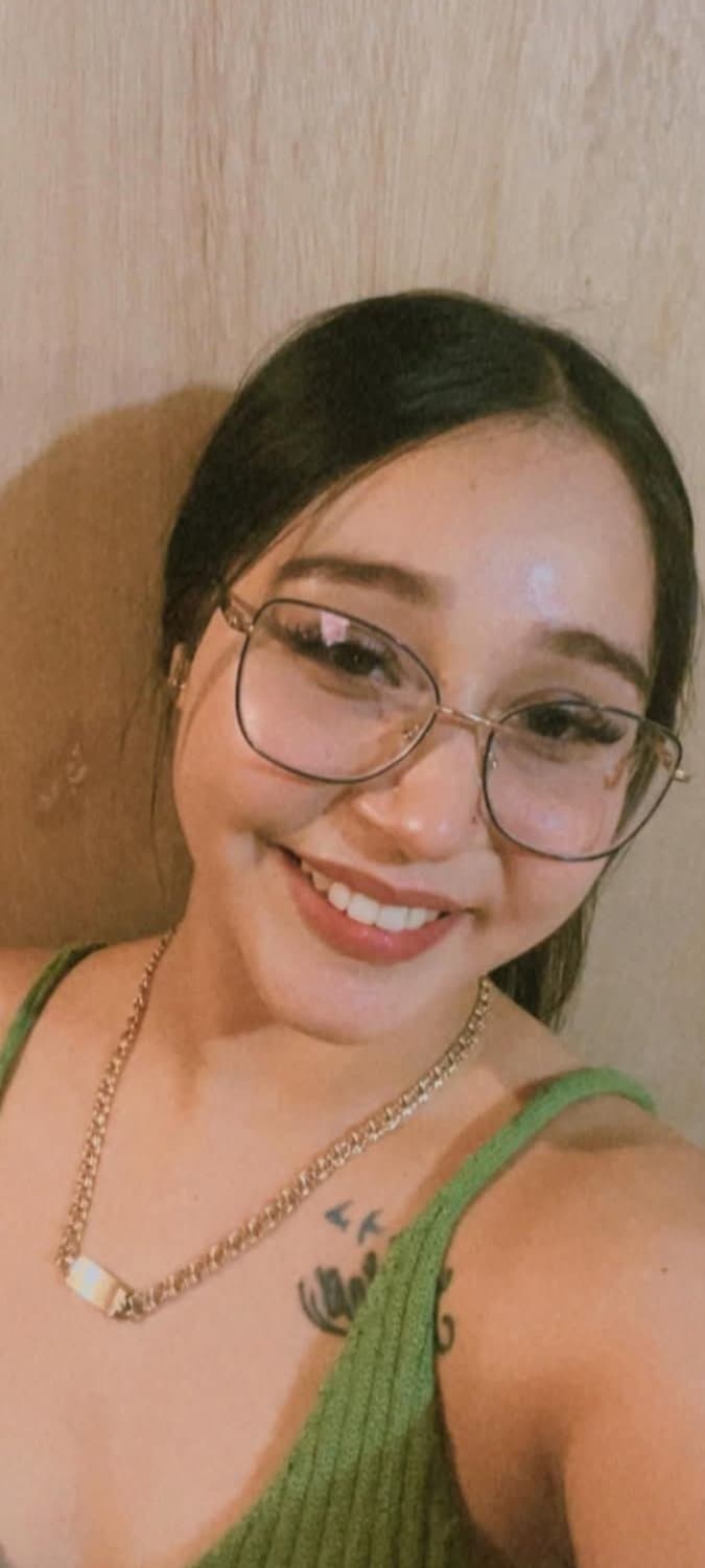 Click to view full size Rica puta bien rica y cuerpo perfecto