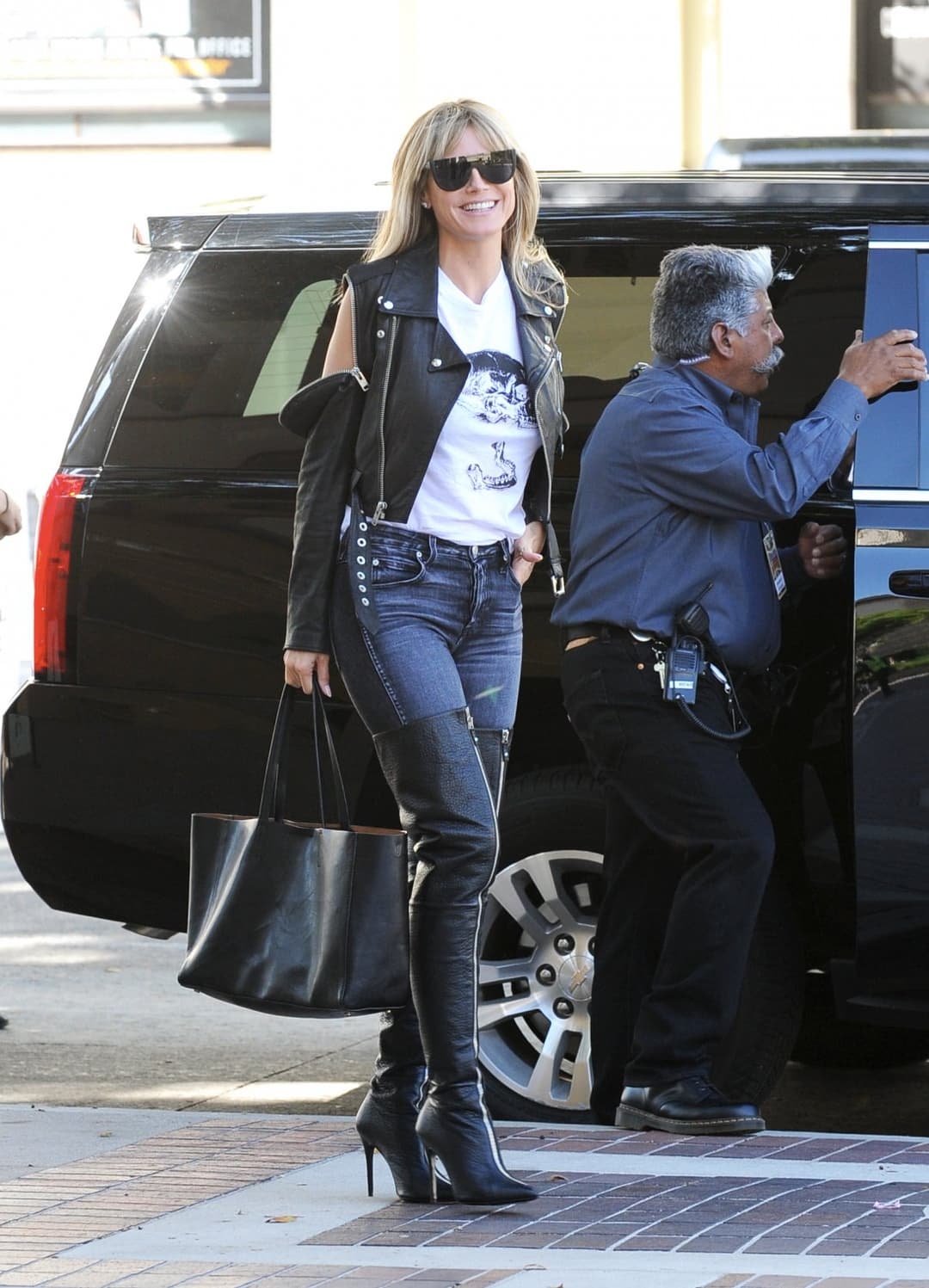 Heidi Klum - Thigh high leather boots