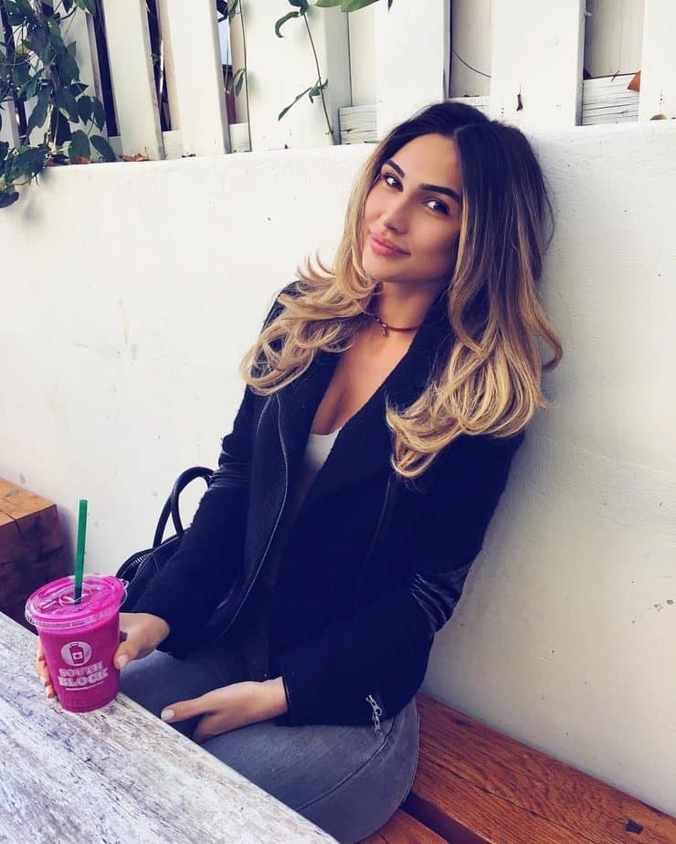 Sara Stos Mas Nude Public Disgrace