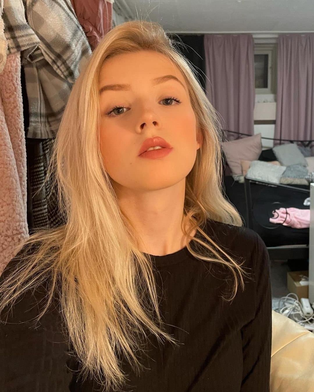 Vanessa 21yo Polish cocksucker living  in Germany