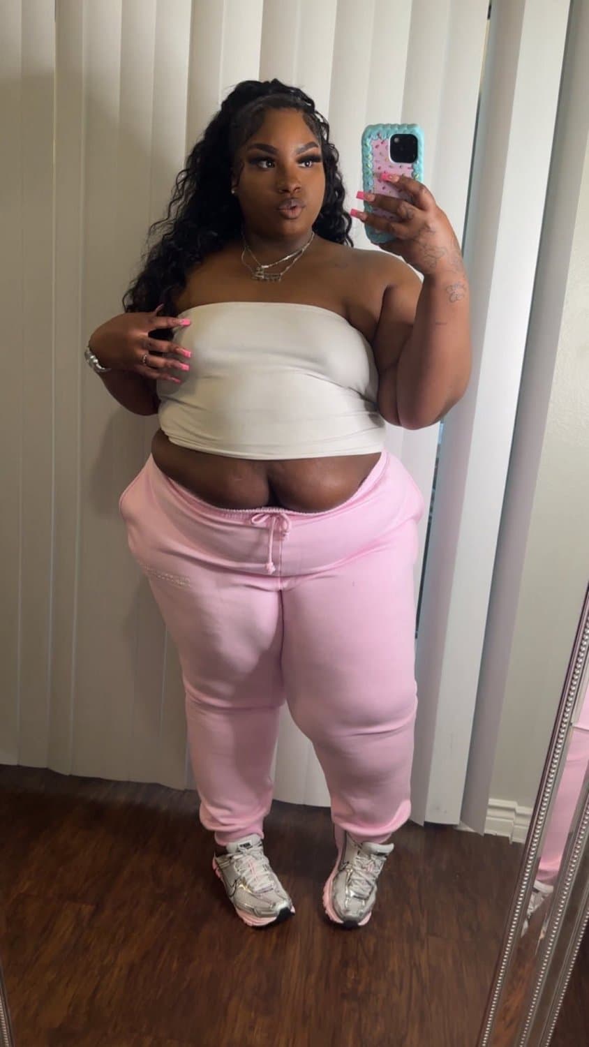 SEXY CHUNKY CHUBBY THICK CHOCOLATE EBONY BIG HUGE ASS SSBBW BBW