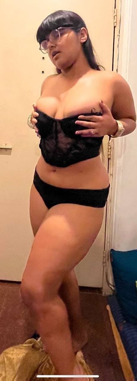 Chubby hot desi girl massive collection