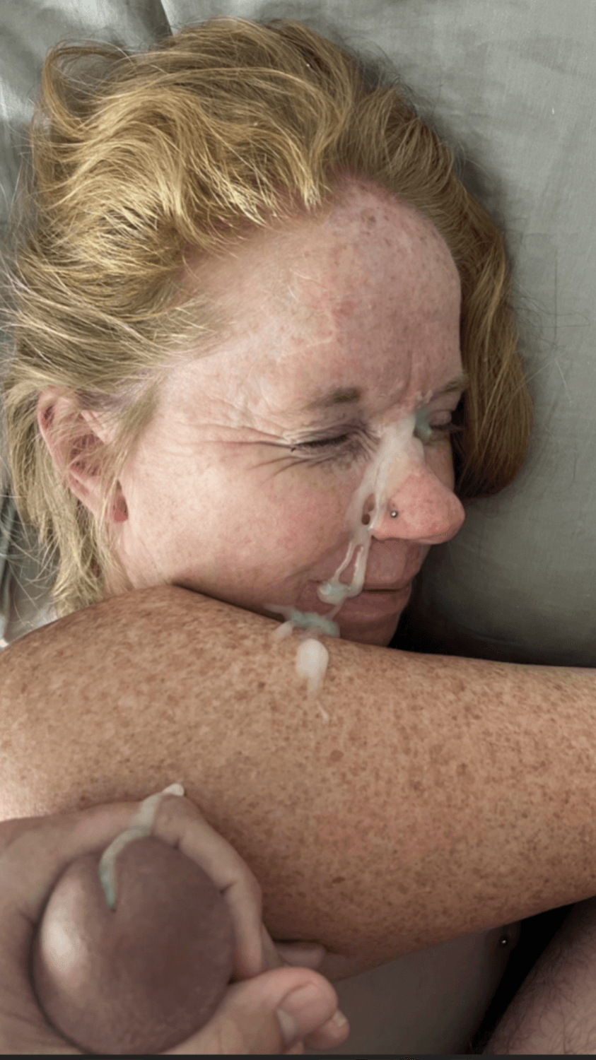 PHAT ass on this ginger MILF whore ?