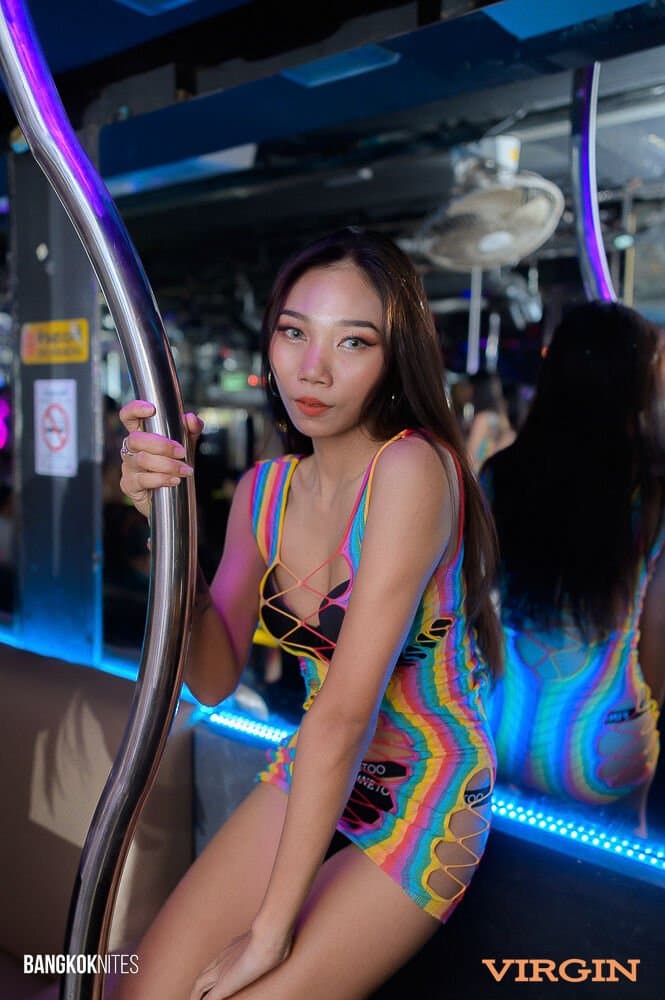 Bangkok teen girl street p2