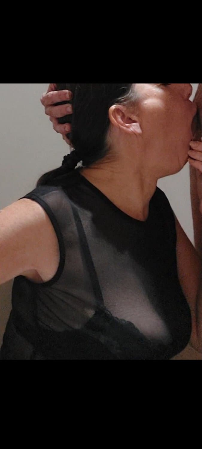 Las mamadas de mi mujer son las mejores del mundo ? ??