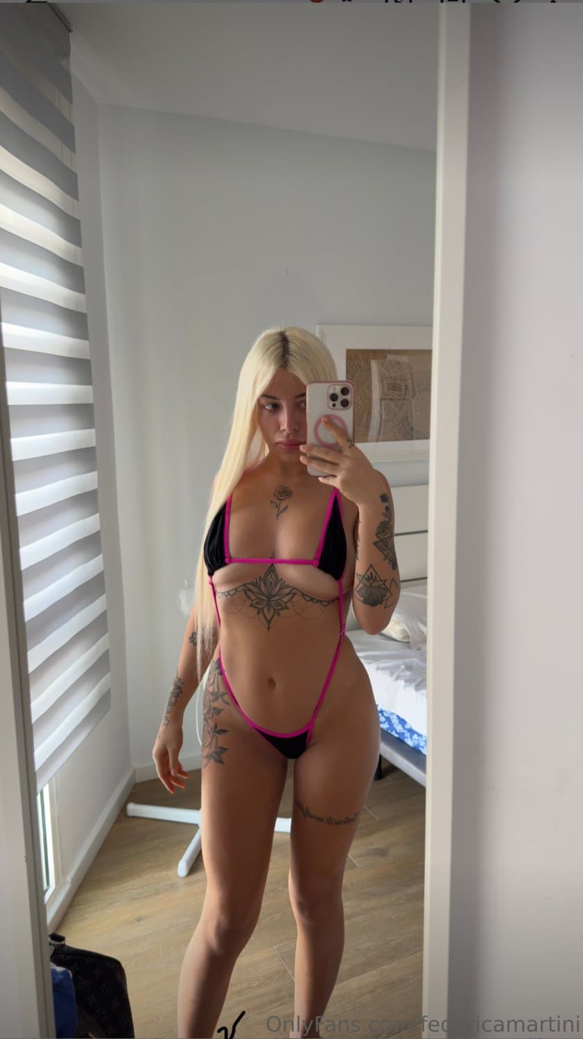 Italian fart queen federichina scoreggina