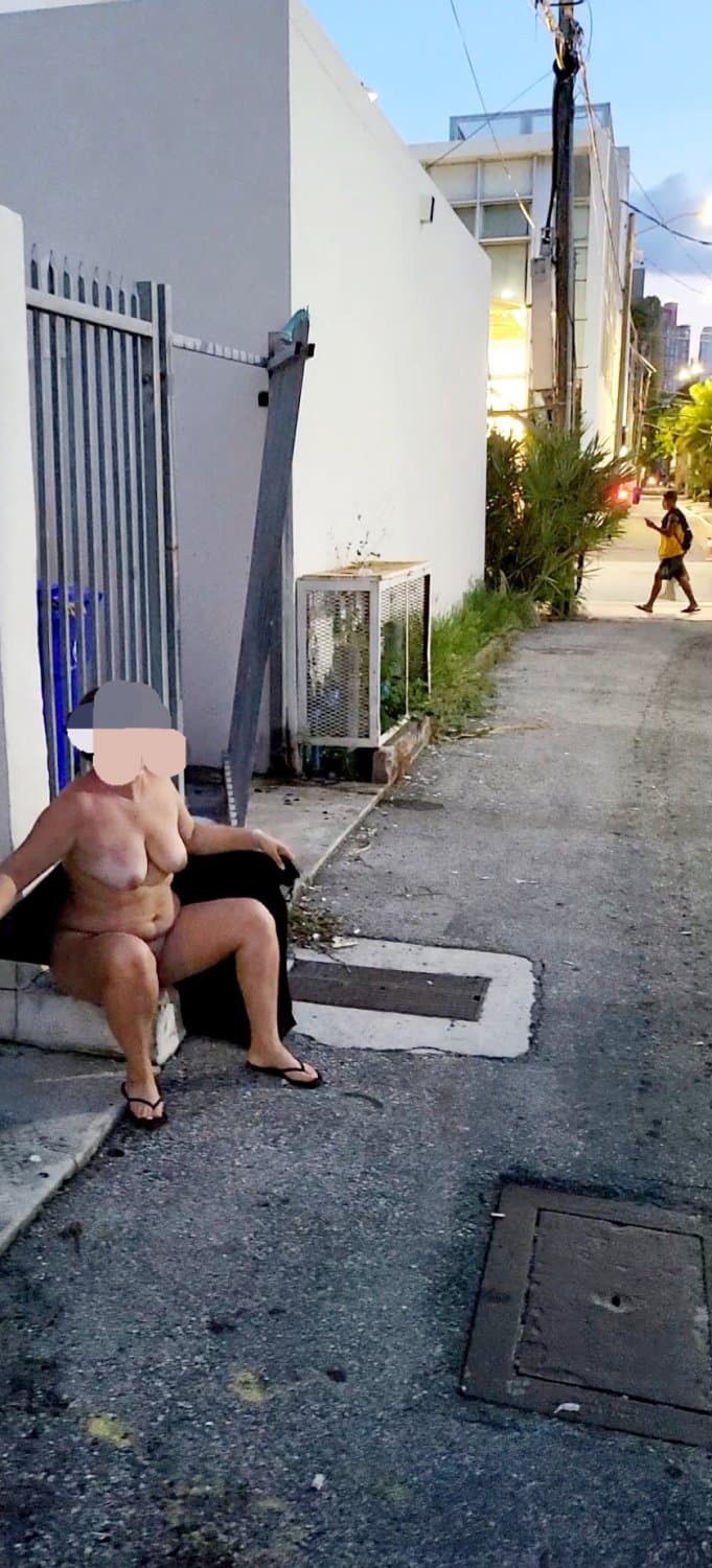 Exhibitionist Wife Naked in Public-PublicNudeWife