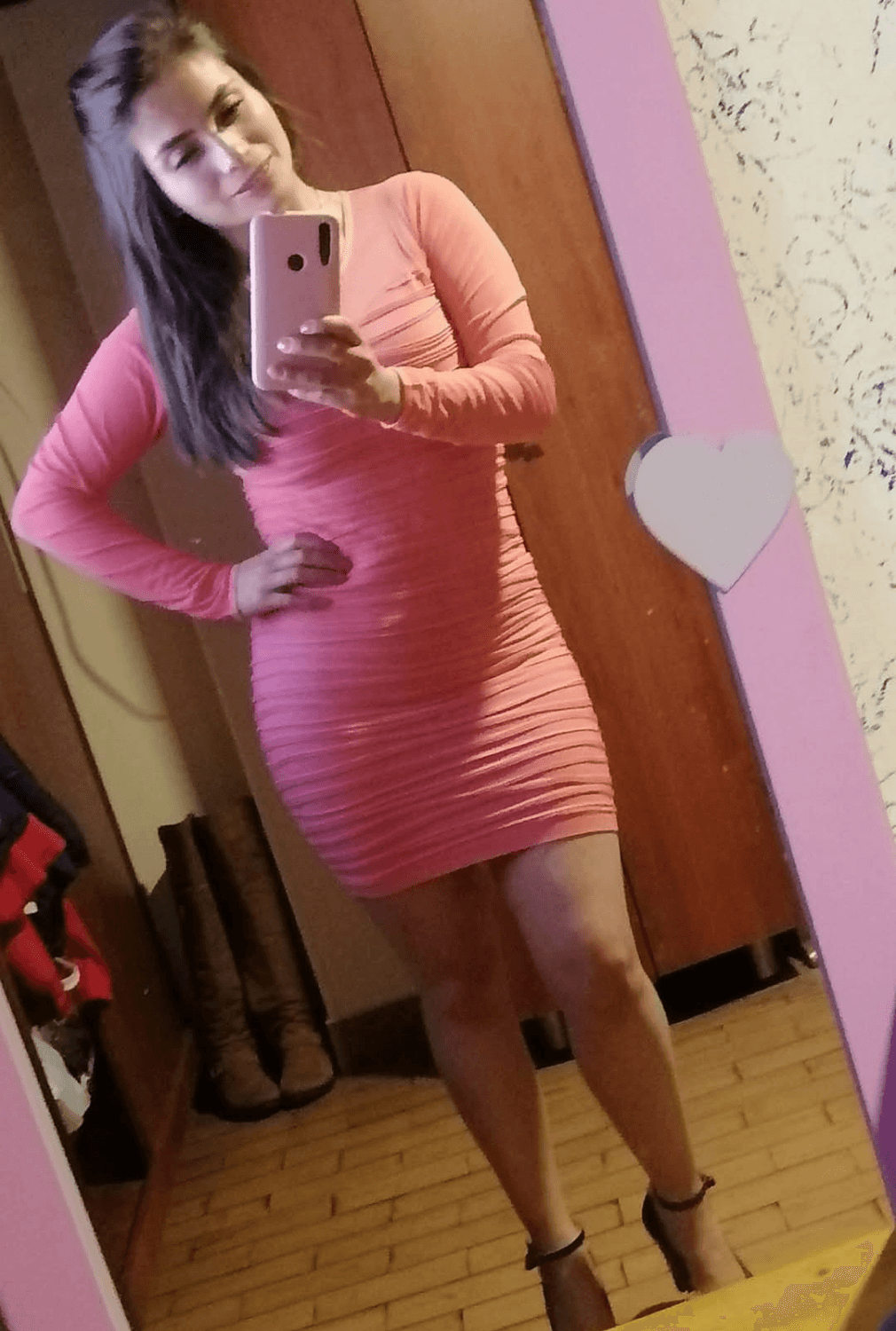 Mamacita rica y soltera jovencita