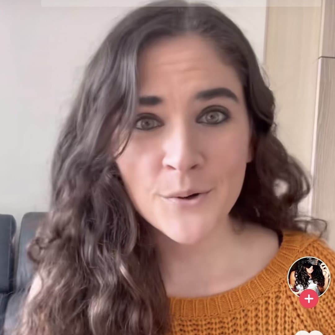 Cierra mistt famous social media influencer onlyfans model and flight attendant/ air hostess pt1